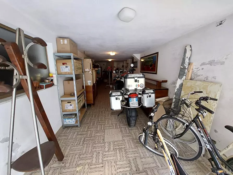 Immagine 54 di Villa in vendita  a Pontedera