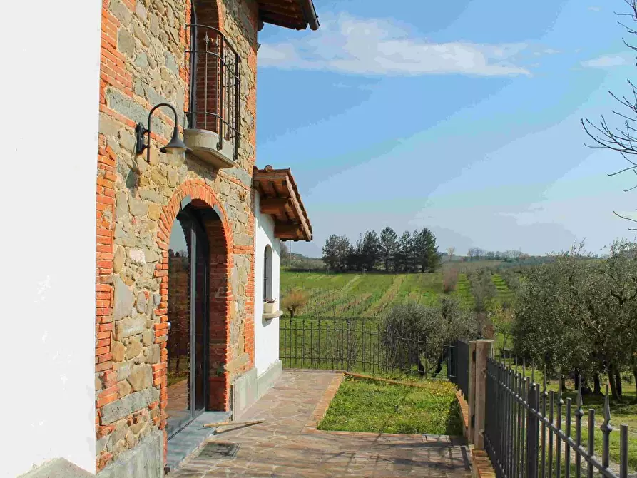 Immagine 5 di Casa colonica in vendita  a Vinci