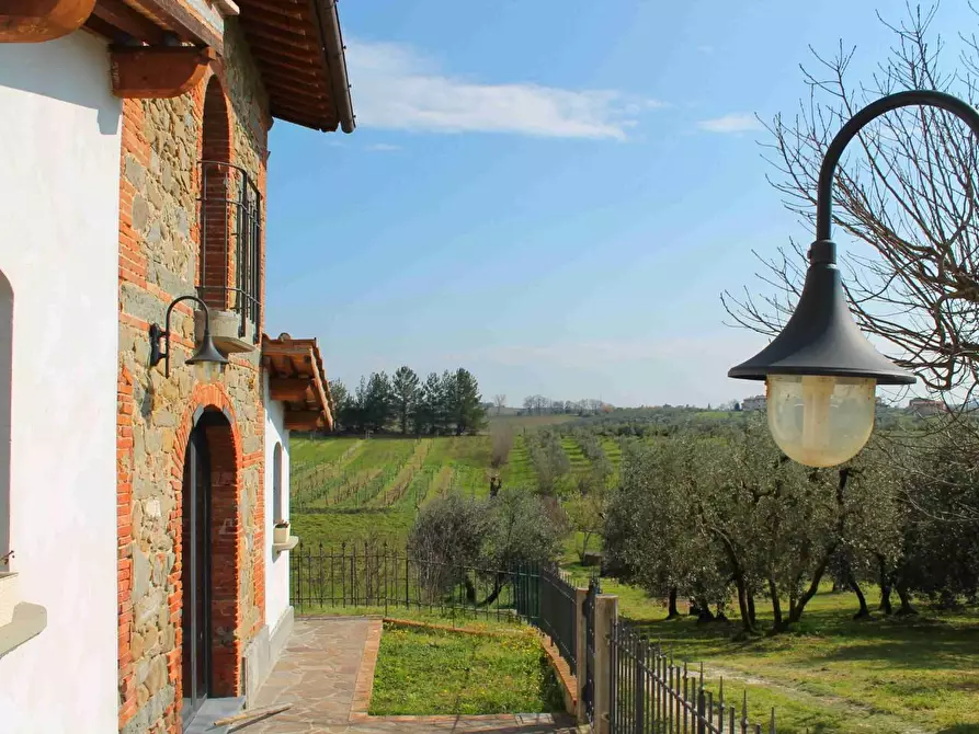 Immagine 8 di Casa colonica in vendita  a Vinci