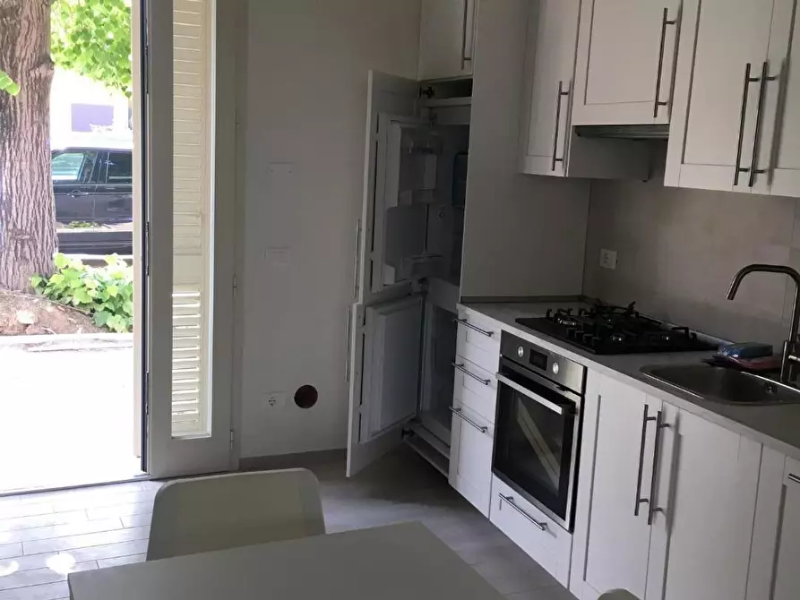 Immagine 1 di Loft/Open space in affitto  a Cascina