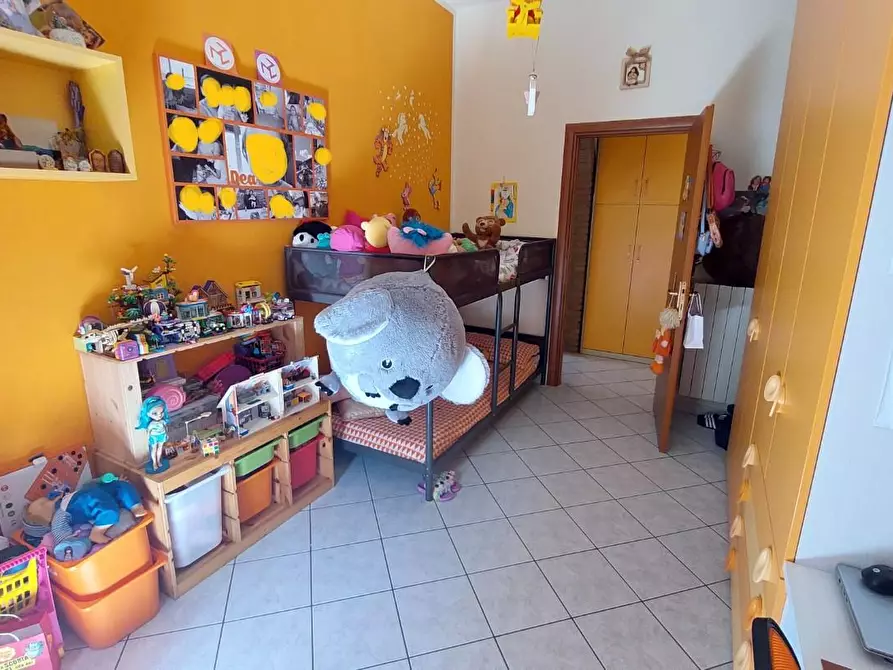 Immagine 8 di Appartamento in vendita  a Rosignano Marittimo