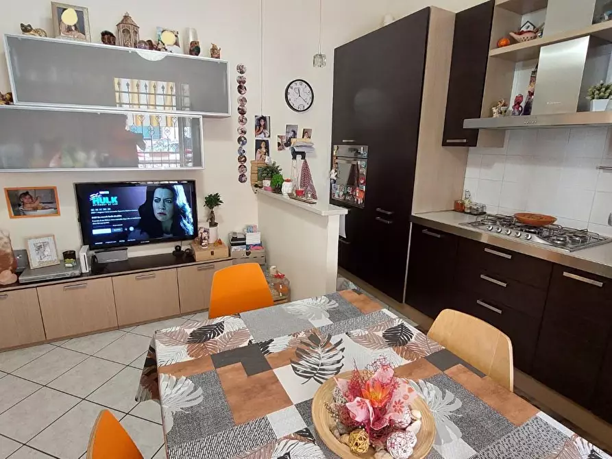 Immagine 2 di Appartamento in vendita  a Rosignano Marittimo