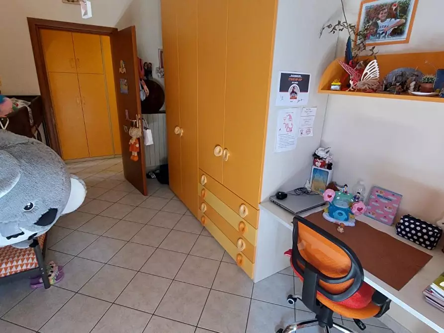 Immagine 9 di Appartamento in vendita  a Rosignano Marittimo