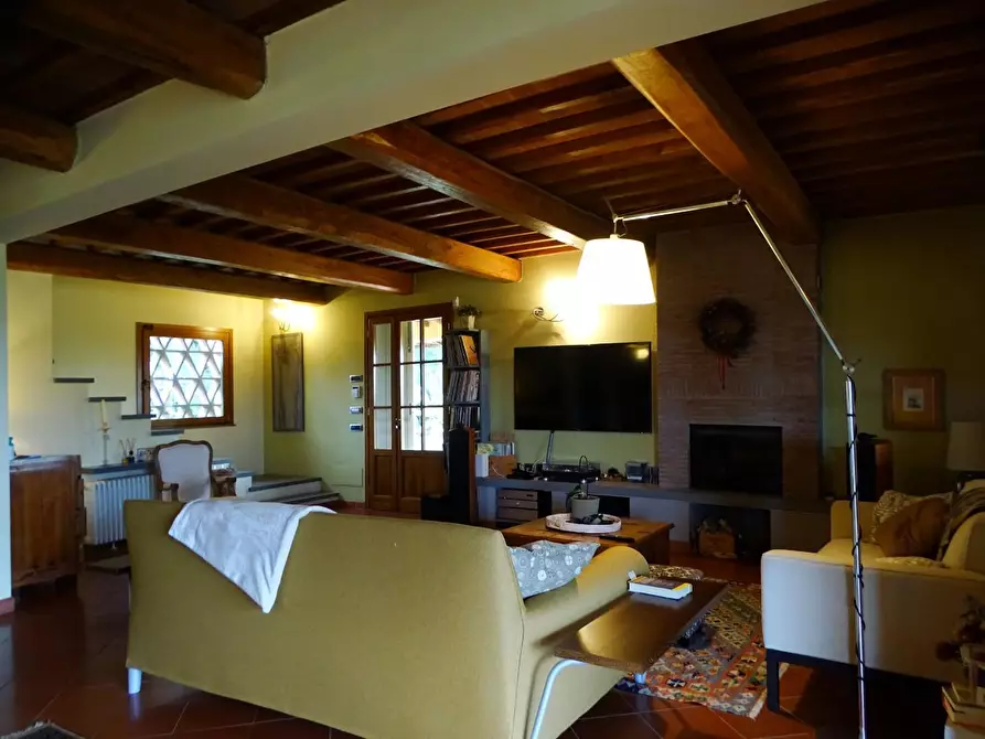 Immagine 14 di Villa in vendita  a San Miniato