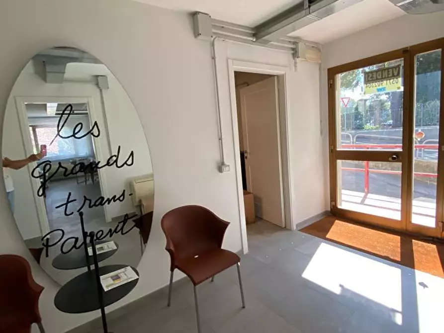 Immagine 12 di Ufficio in vendita  a Vinci