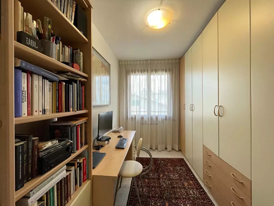 Immagine 19 di Appartamento in vendita  a Empoli