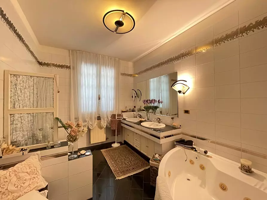 Immagine 22 di Villetta a schiera in vendita  a Empoli