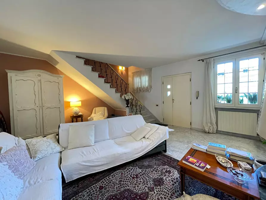 Immagine 9 di Villetta a schiera in vendita  a Empoli