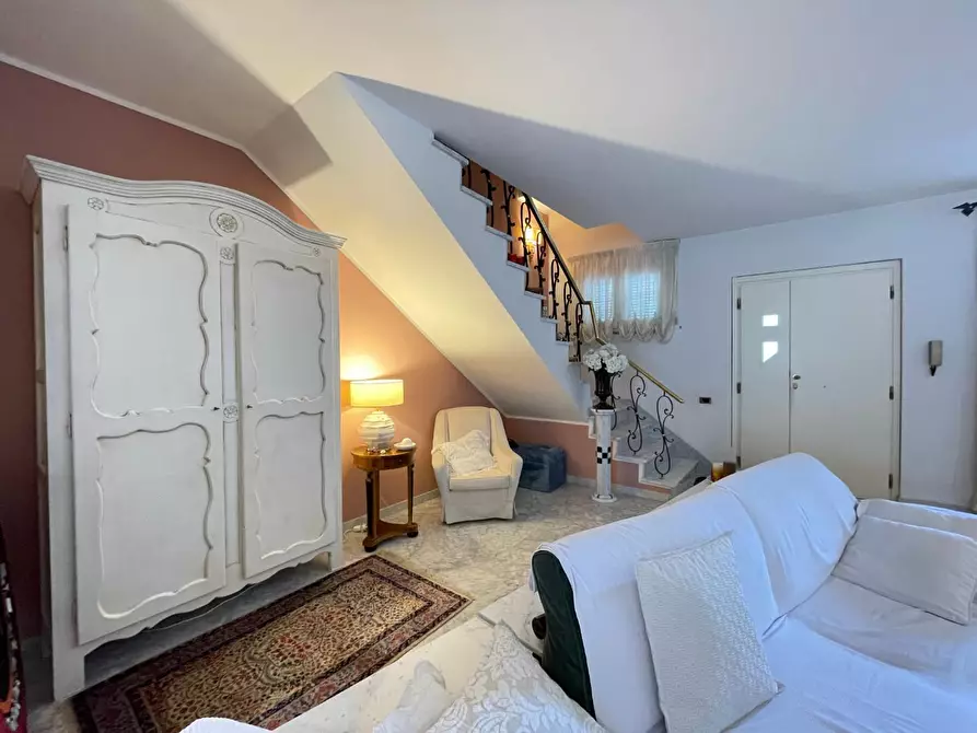 Immagine 18 di Villetta a schiera in vendita  a Empoli