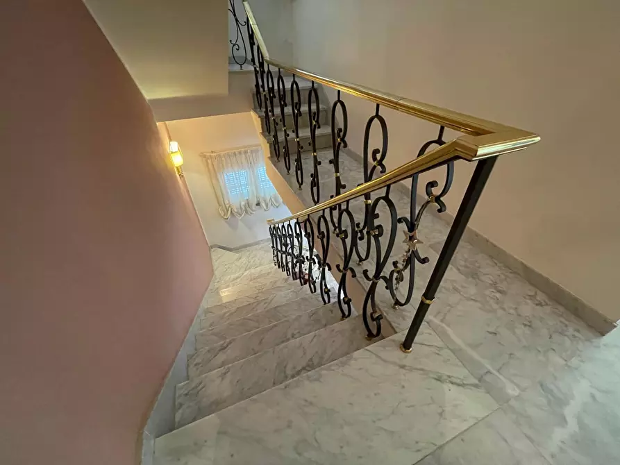 Immagine 32 di Villetta a schiera in vendita  a Empoli