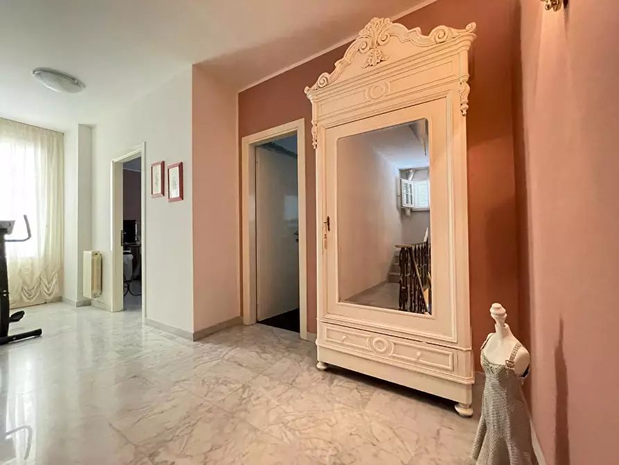 Immagine 20 di Villetta a schiera in vendita  a Empoli