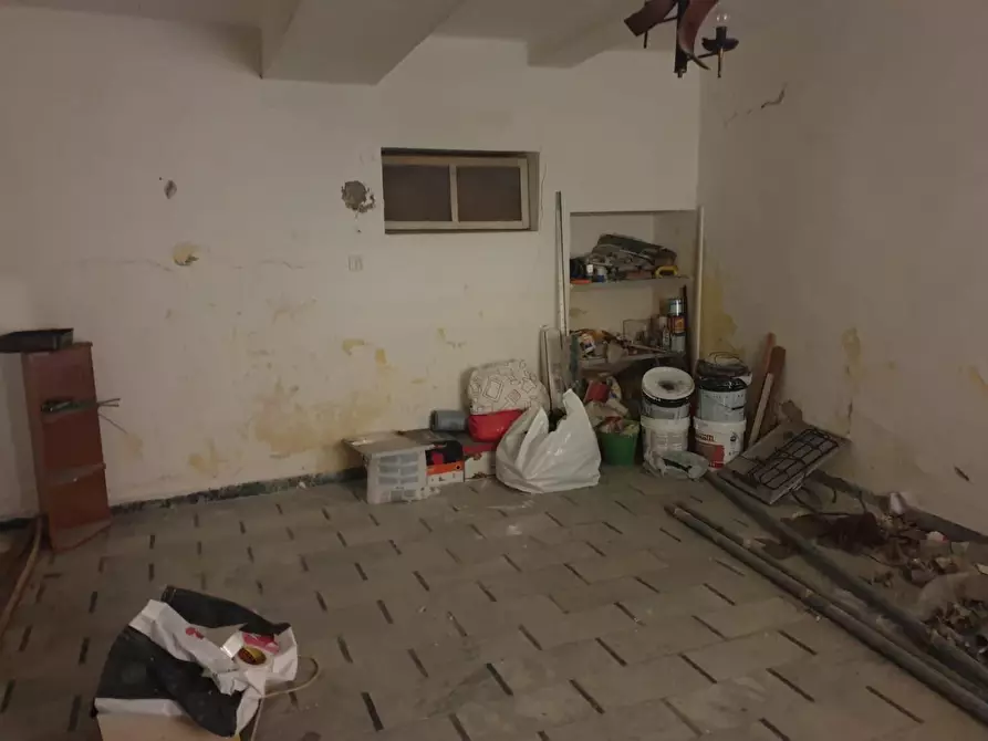 Immagine 16 di Appartamento in vendita  a Massa