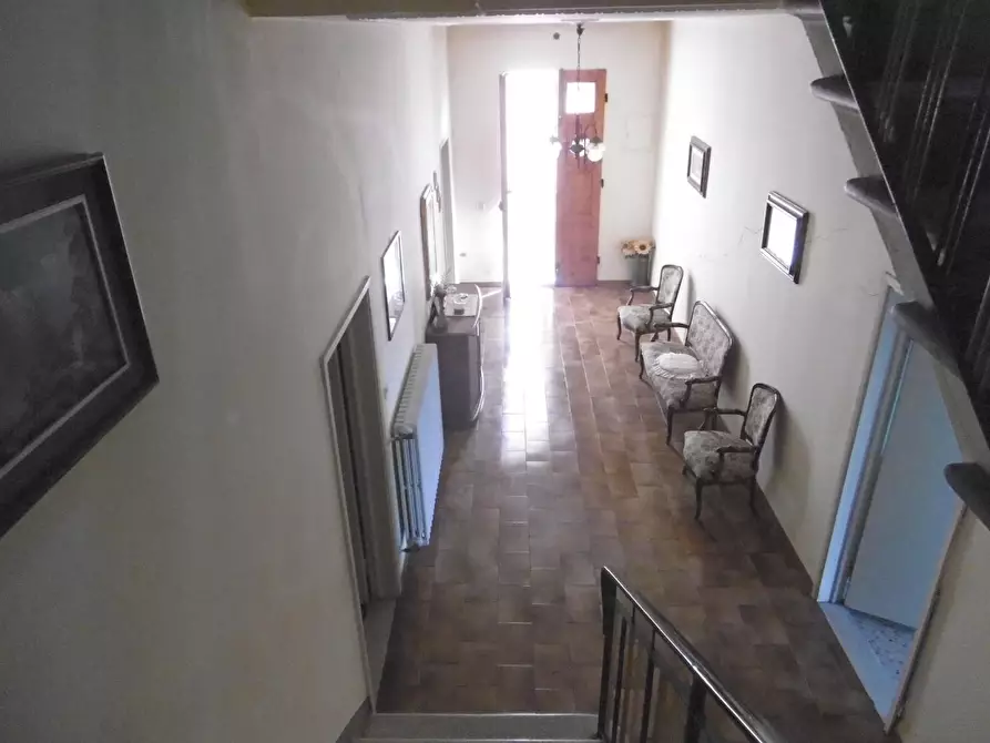 Immagine 5 di Casa colonica in vendita  a Cerreto Guidi