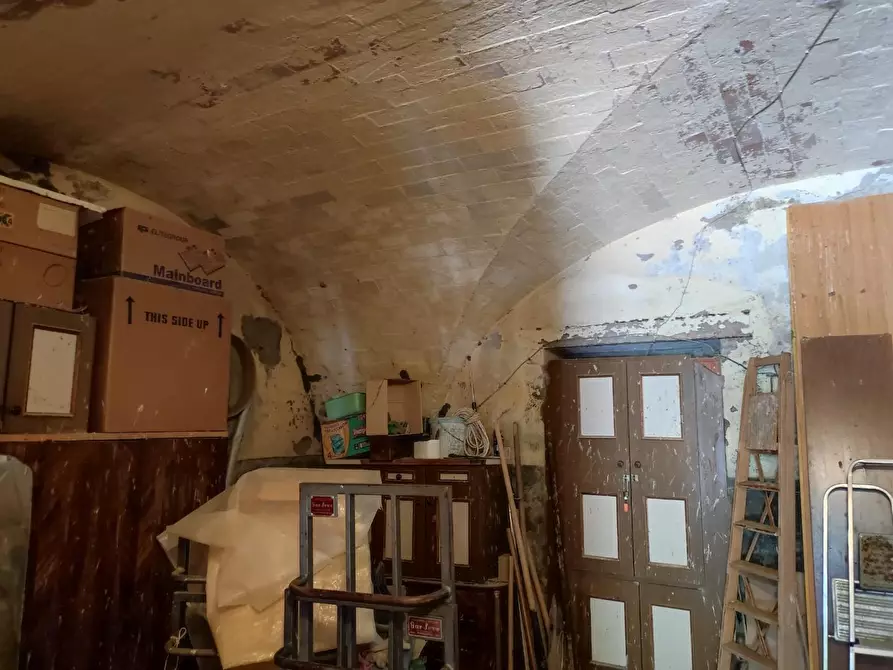 Immagine 2 di Casa colonica in vendita  a Peccioli