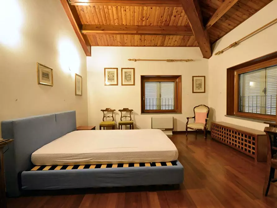 Immagine 29 di Villa in vendita  a Lucca