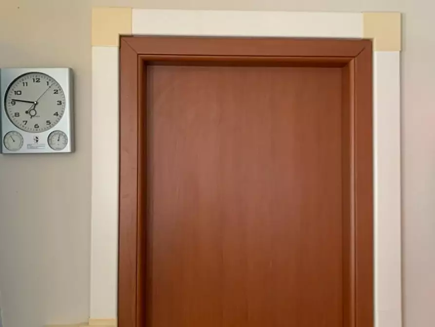 Immagine 8 di Ufficio in affitto  a Palaia