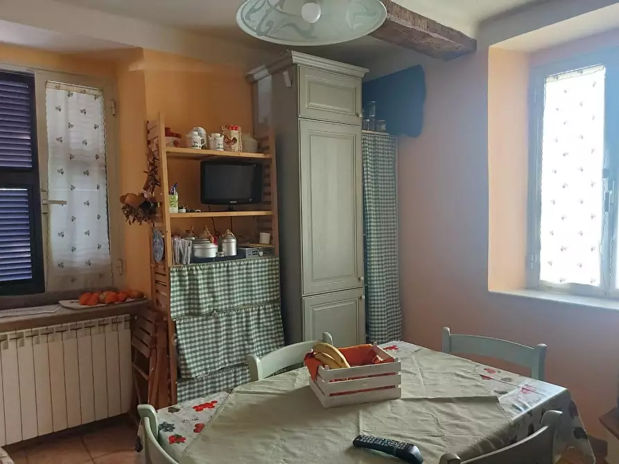 Immagine 4 di Terratetto in vendita  a Massa