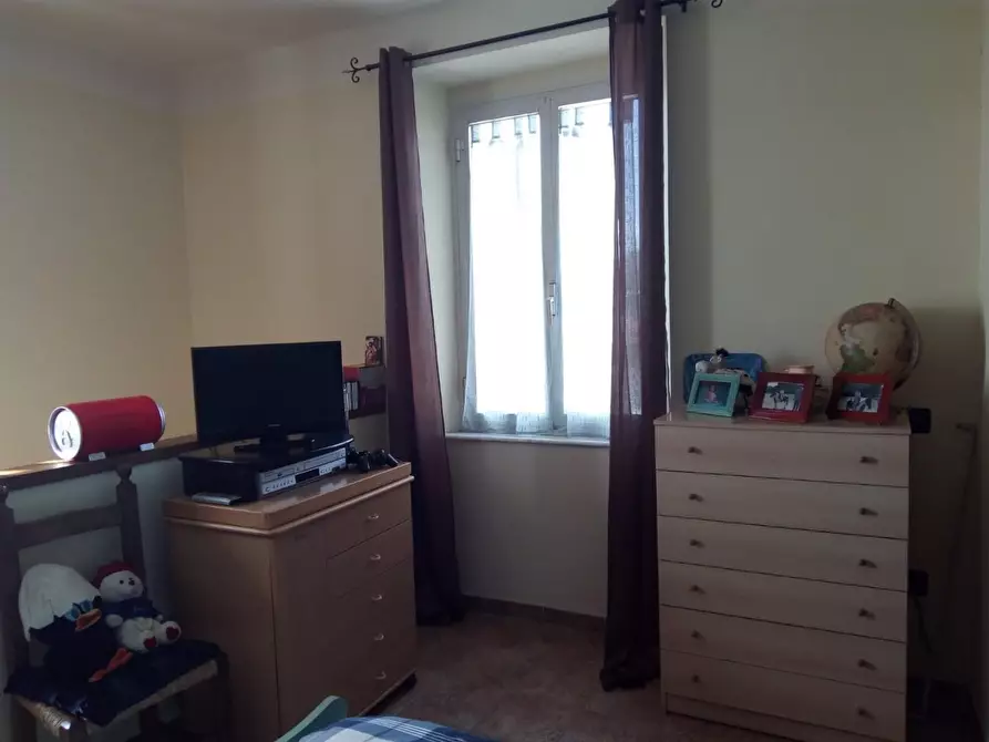 Immagine 19 di Terratetto in vendita  a Massa