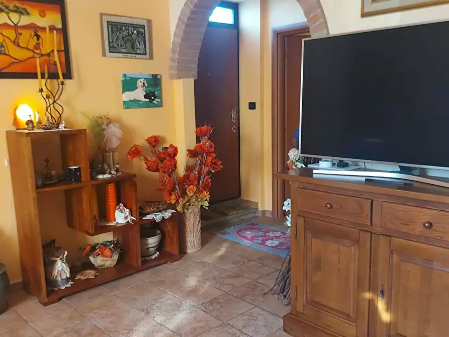 Immagine 5 di Terratetto in vendita  a Massa