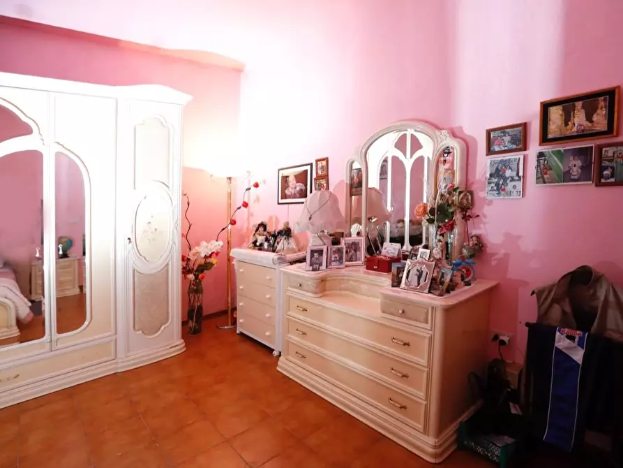 Immagine 17 di Casa colonica in vendita  a Collesalvetti