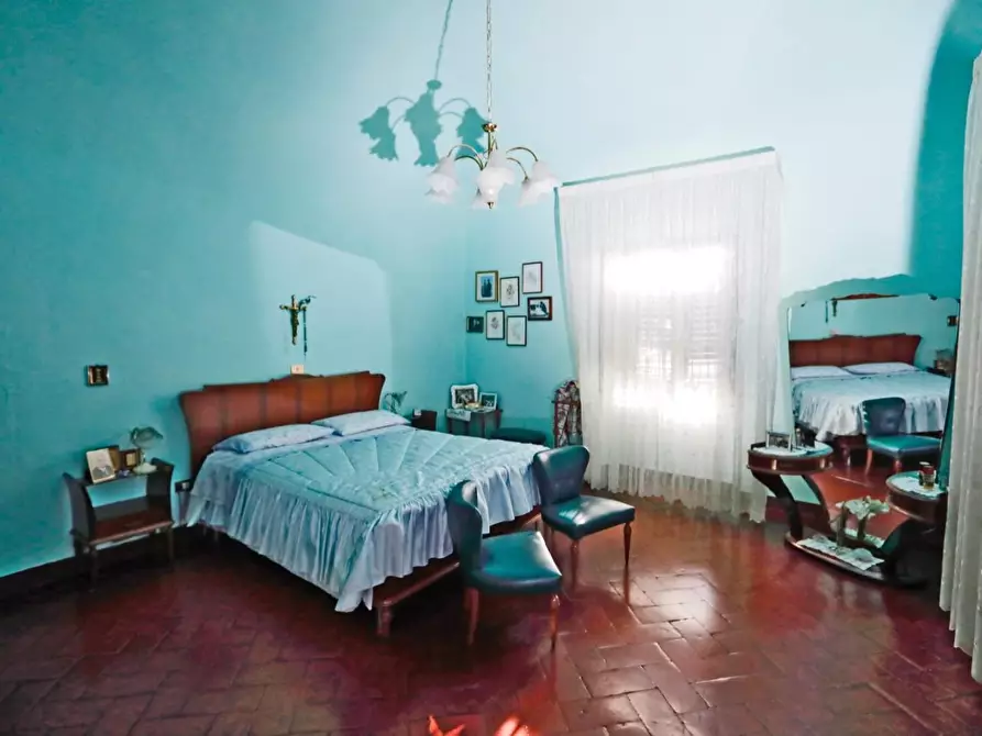 Immagine 21 di Casa colonica in vendita  a Collesalvetti