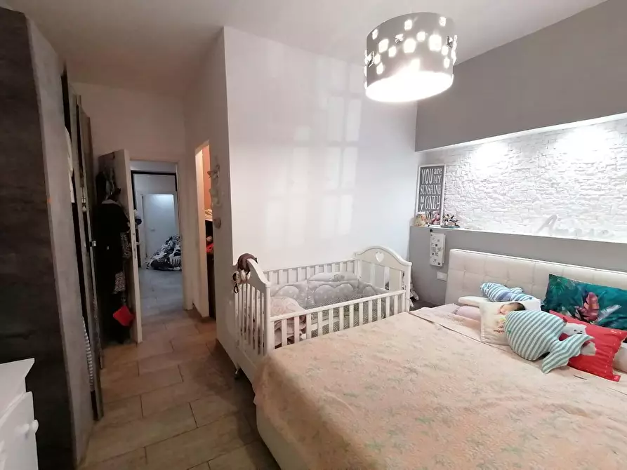 Immagine 8 di Casa semindipendente in vendita  a Carrara