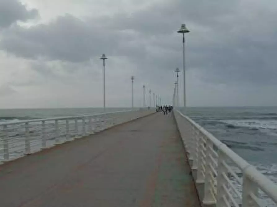 Immagine 9 di Casa indipendente in vendita  a Massa