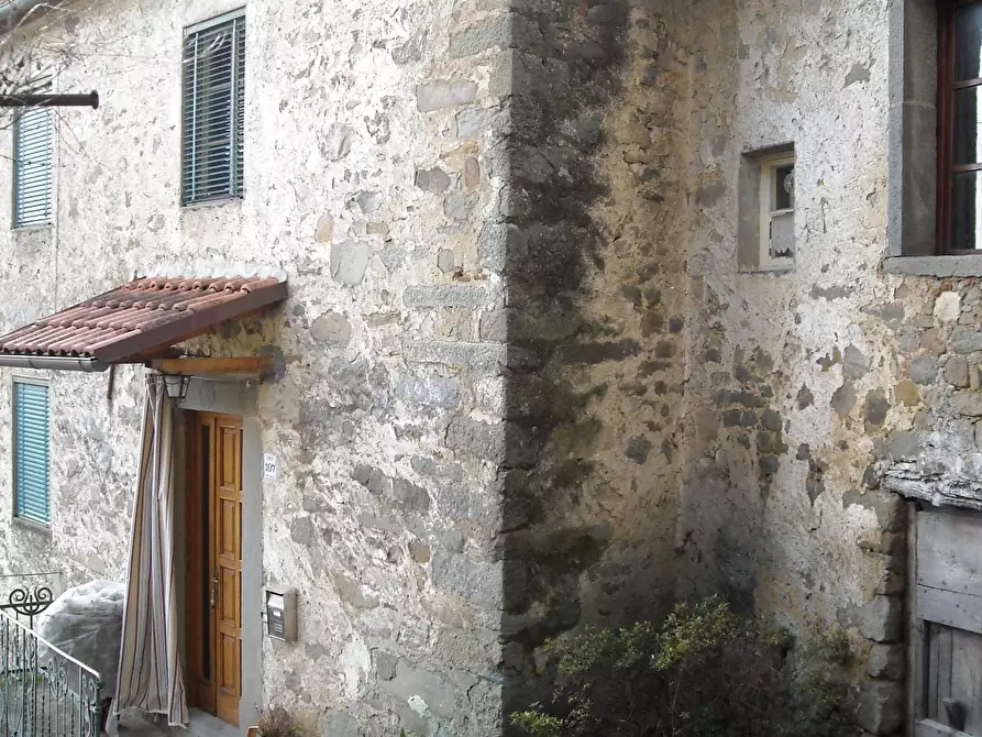 Immagine 3 di Terratetto in vendita  a Bagni Di Lucca