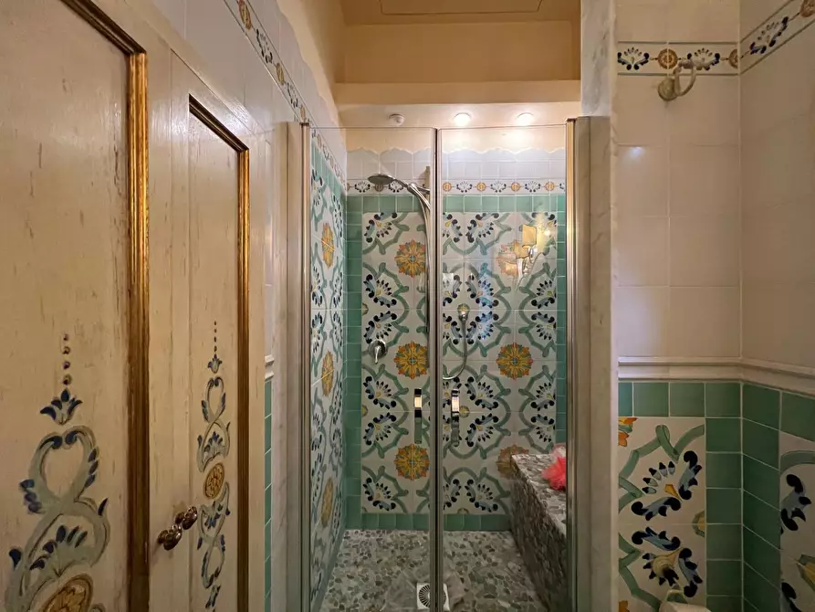 Immagine 13 di Villa in vendita  a San Miniato