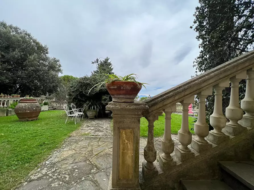 Immagine 46 di Villa in vendita  a San Miniato