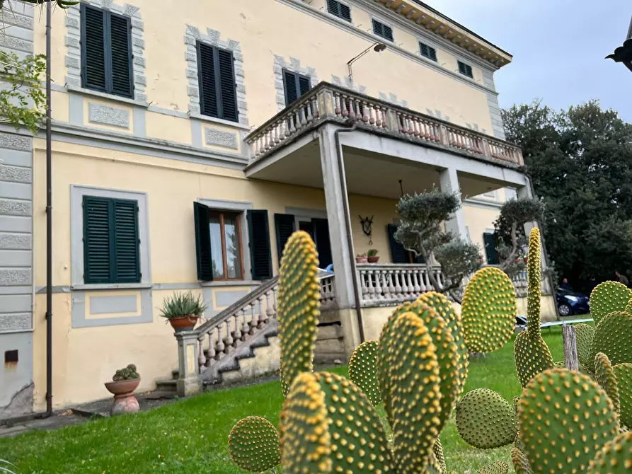 Immagine 42 di Villa in vendita  a San Miniato