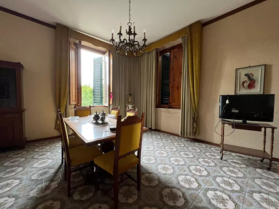 Immagine 24 di Villa in vendita  a San Miniato