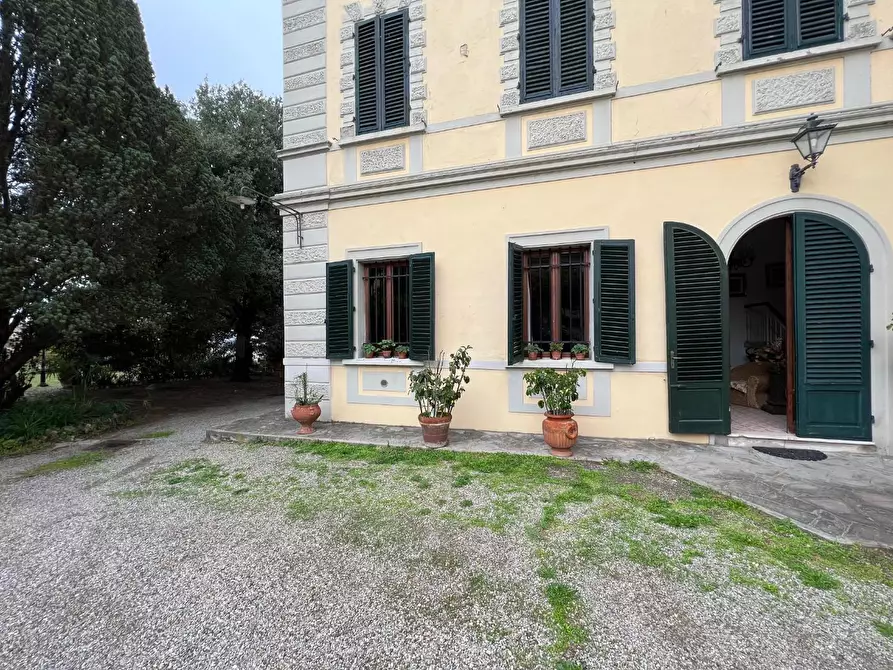 Immagine 39 di Villa in vendita  a San Miniato