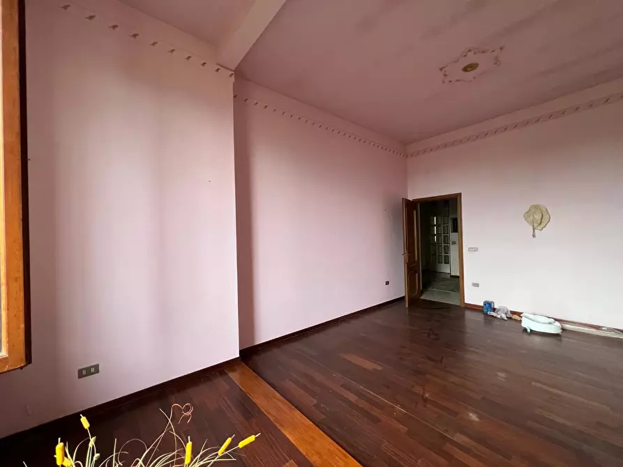 Immagine 29 di Villa in vendita  a San Miniato