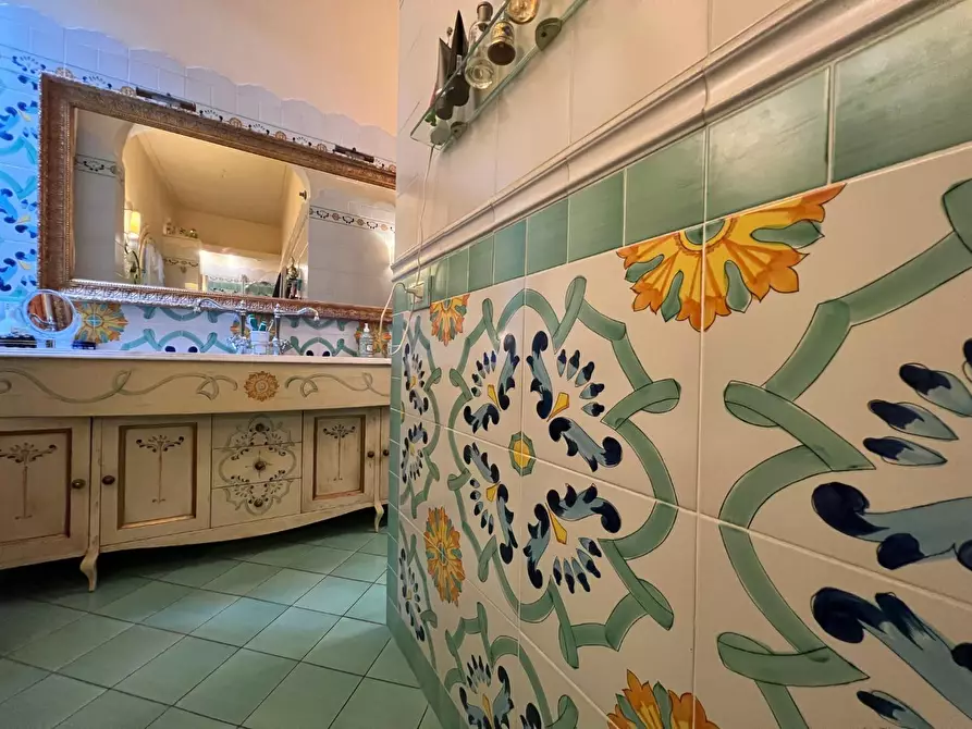 Immagine 14 di Villa in vendita  a San Miniato