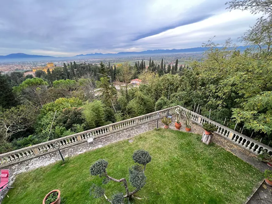 Immagine 22 di Villa in vendita  a San Miniato