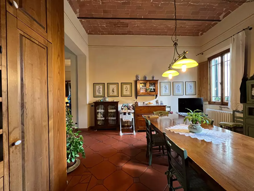 Immagine 7 di Villa in vendita  a San Miniato