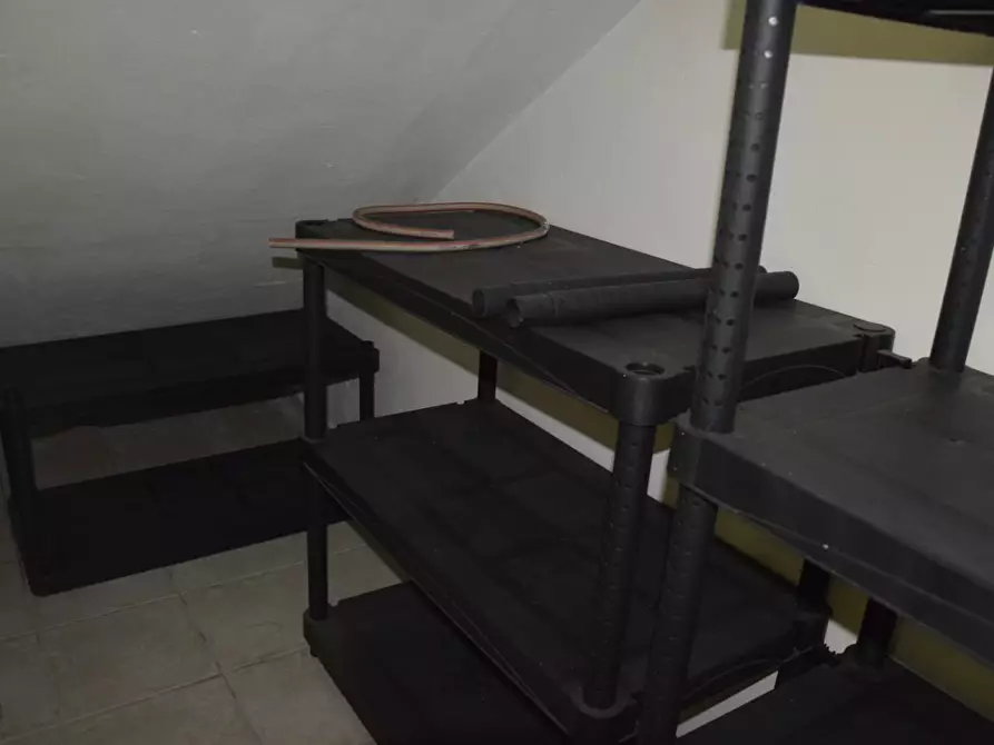 Immagine 20 di Porzione di casa in vendita  a Carrara