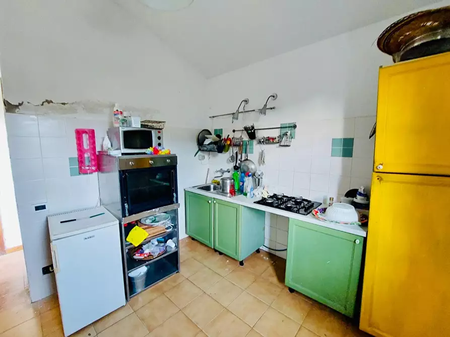 Immagine 9 di Villa in vendita  a Massarosa