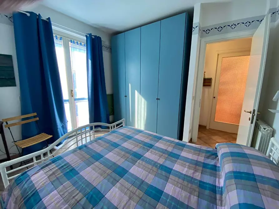 Immagine 7 di Appartamento in affitto  a Massa