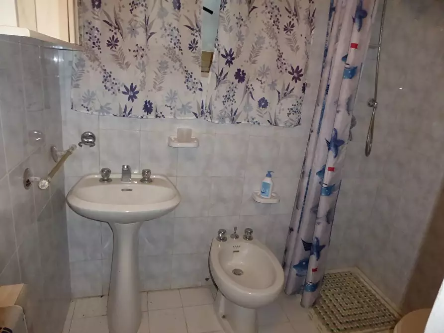 Immagine 17 di Appartamento in vendita  a Pisa