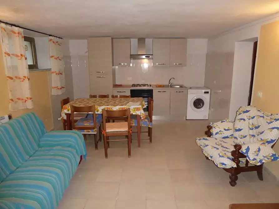 Immagine 11 di Appartamento in vendita  a Pisa