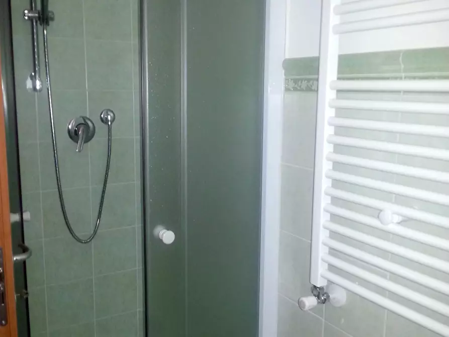 Immagine 12 di Appartamento in vendita  a Cecina