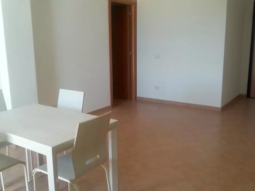 Immagine 4 di Appartamento in vendita  a Cecina