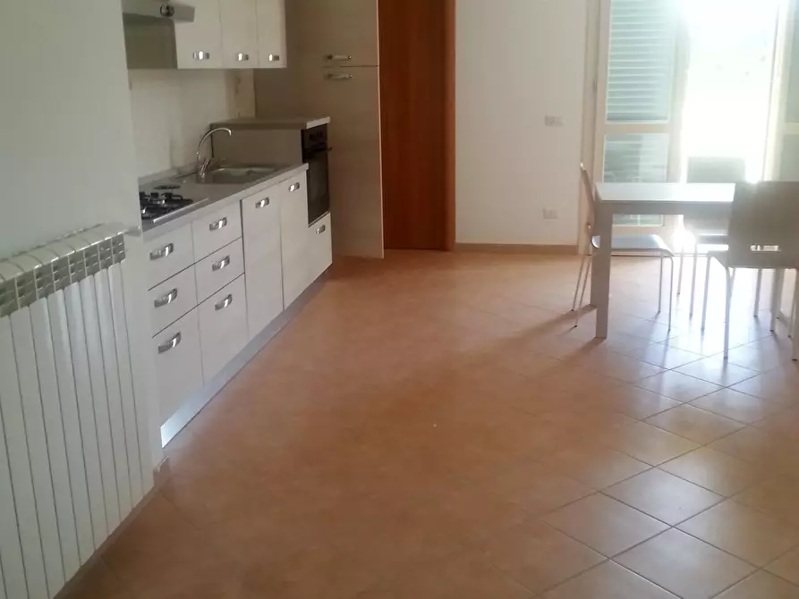 Immagine 3 di Appartamento in vendita  a Cecina