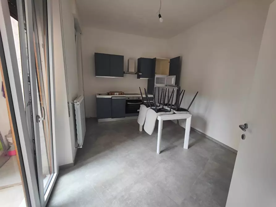 Immagine 13 di Appartamento in vendita  a Carrara