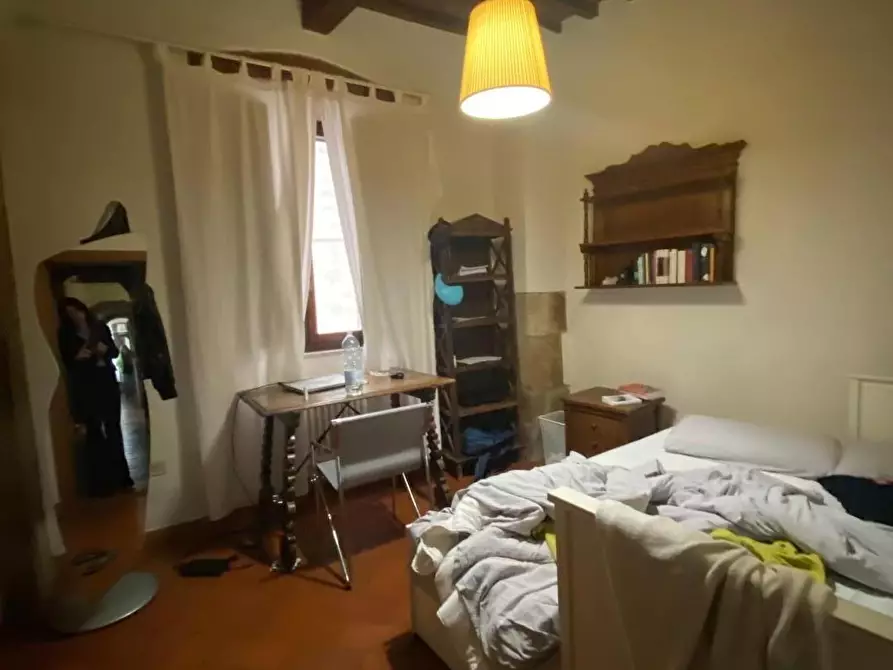 Immagine 12 di Appartamento in vendita  a Pisa