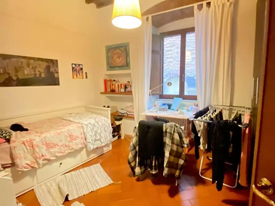 Immagine 10 di Appartamento in vendita  a Pisa