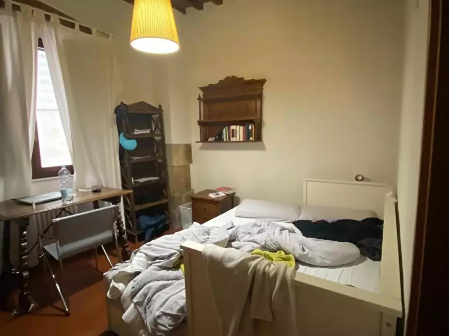 Immagine 13 di Appartamento in vendita  a Pisa