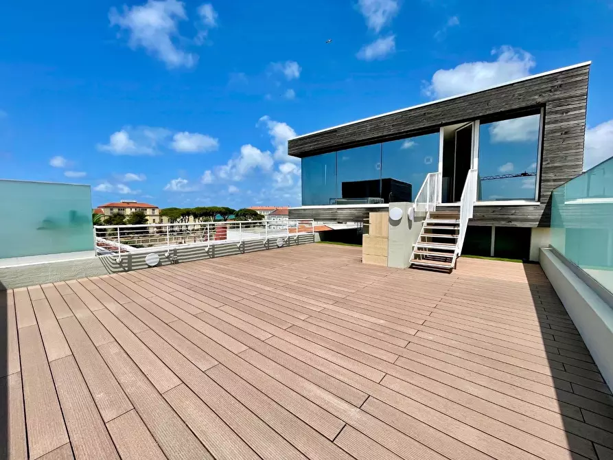 Immagine 13 di Appartamento in vendita  a Pisa